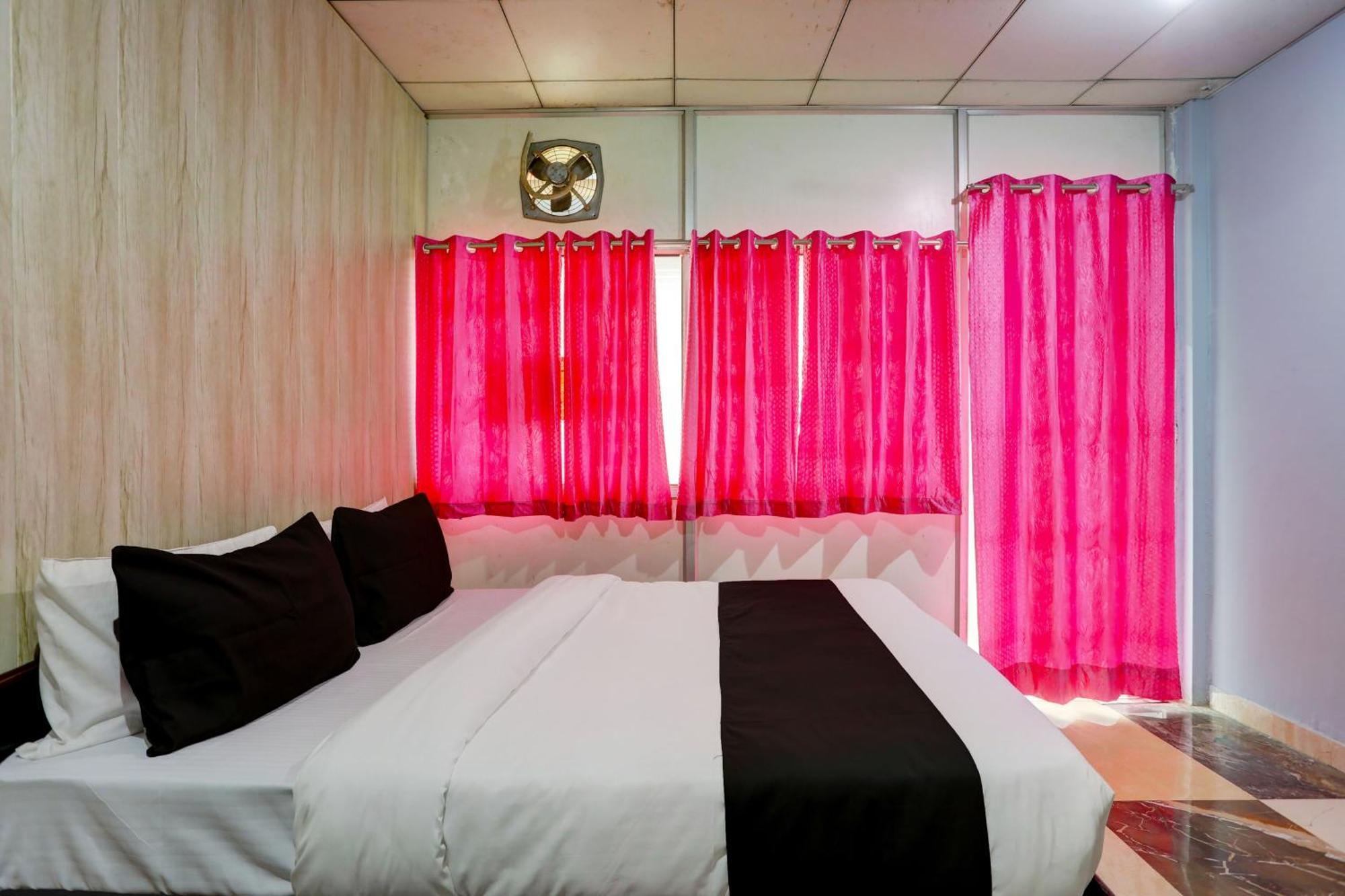 Collection O Harsh Hotel & Restaurant Bhiwadi Екстер'єр фото